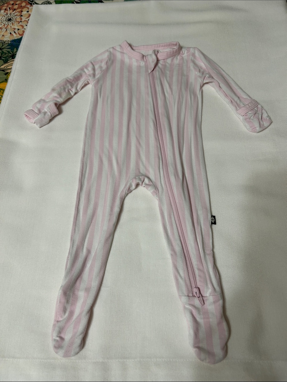 Kyte BABY zip up footed sleeper, 0-3 mo